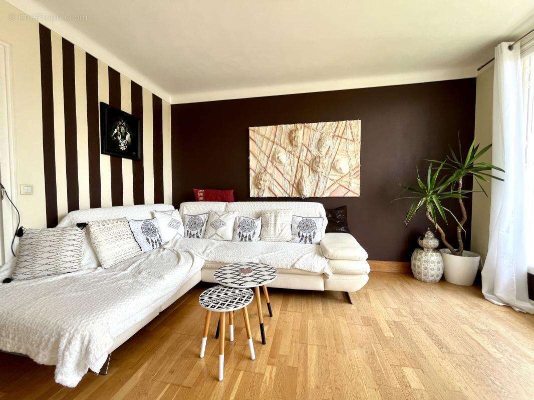 Appartement - photo 2