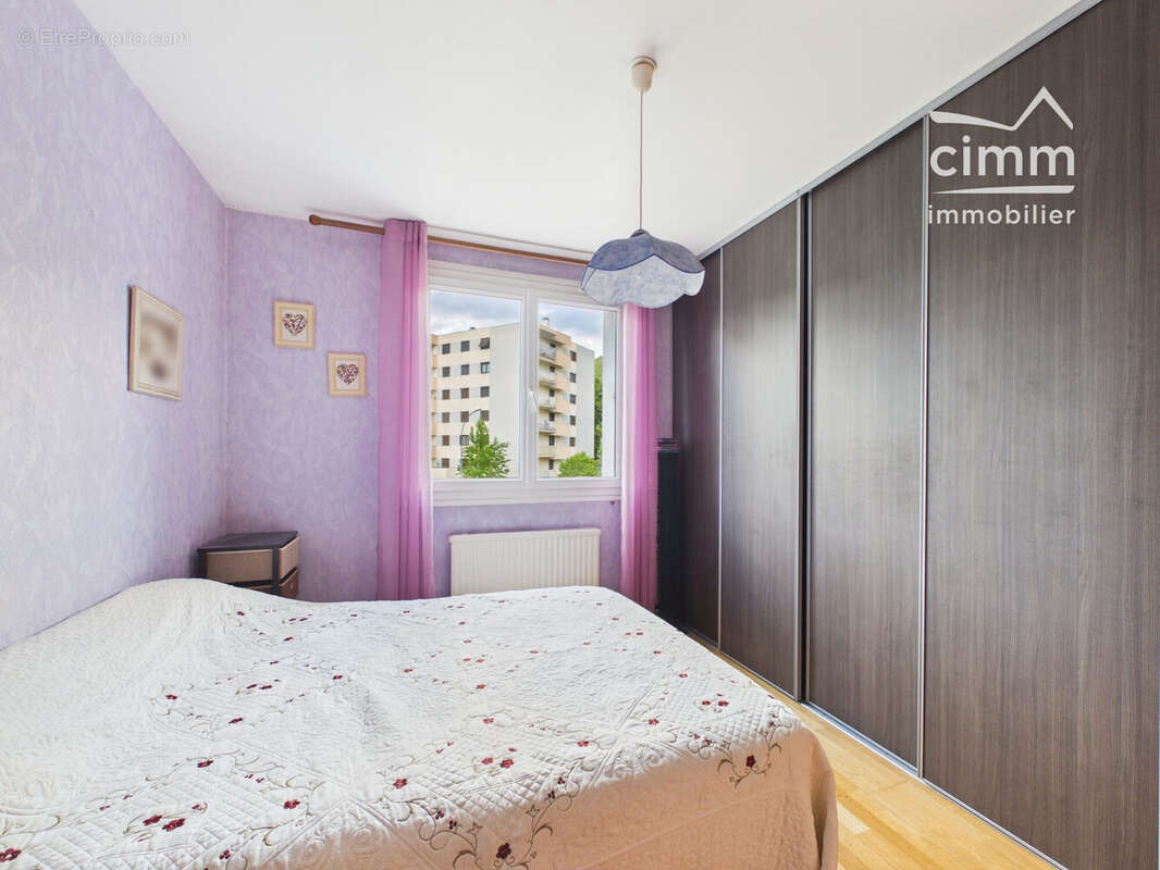 Appartement 71 m² à Voiron  - photo 6