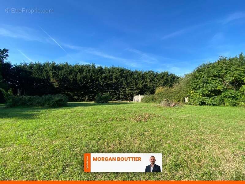 Maison à BEAUMONT-PIED-DE-BOEUF