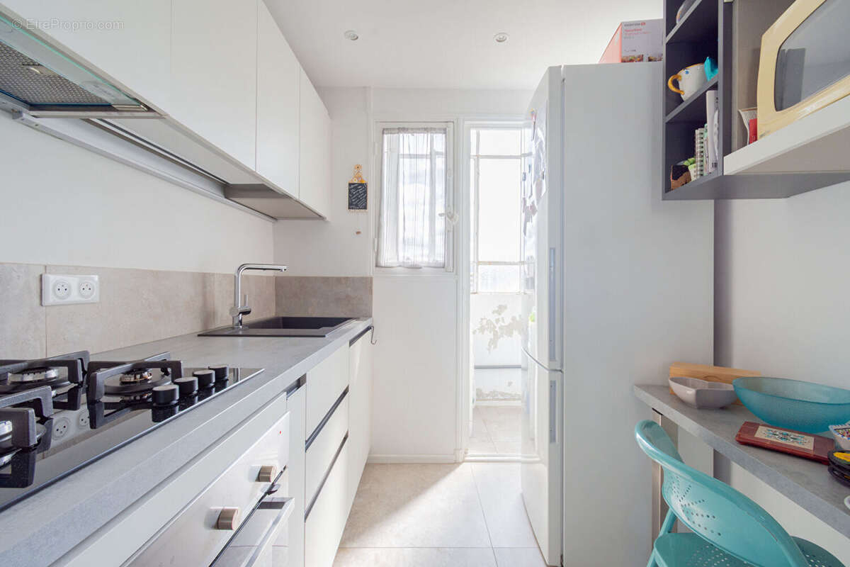 Appartement à MARSEILLE-5E