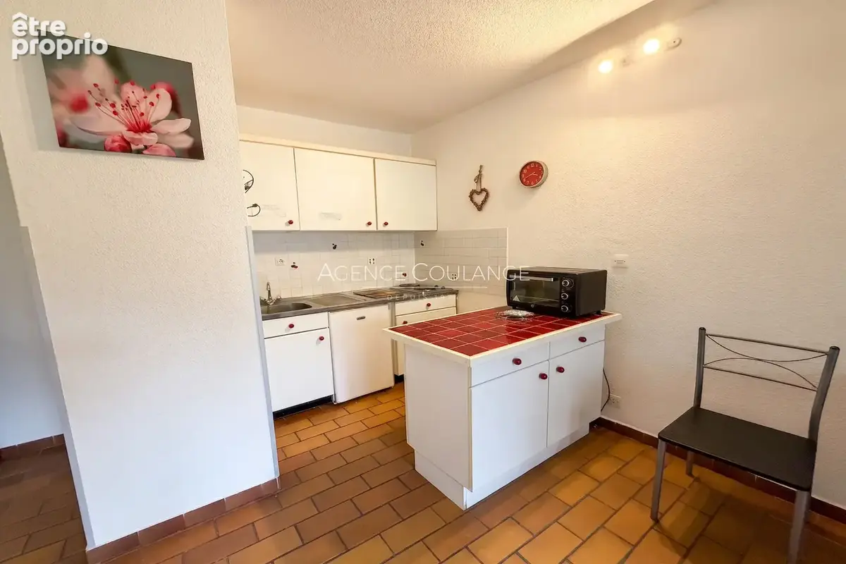 Appartement 31 m² à Saint-Cyr-Sur-Mer  - photo 3