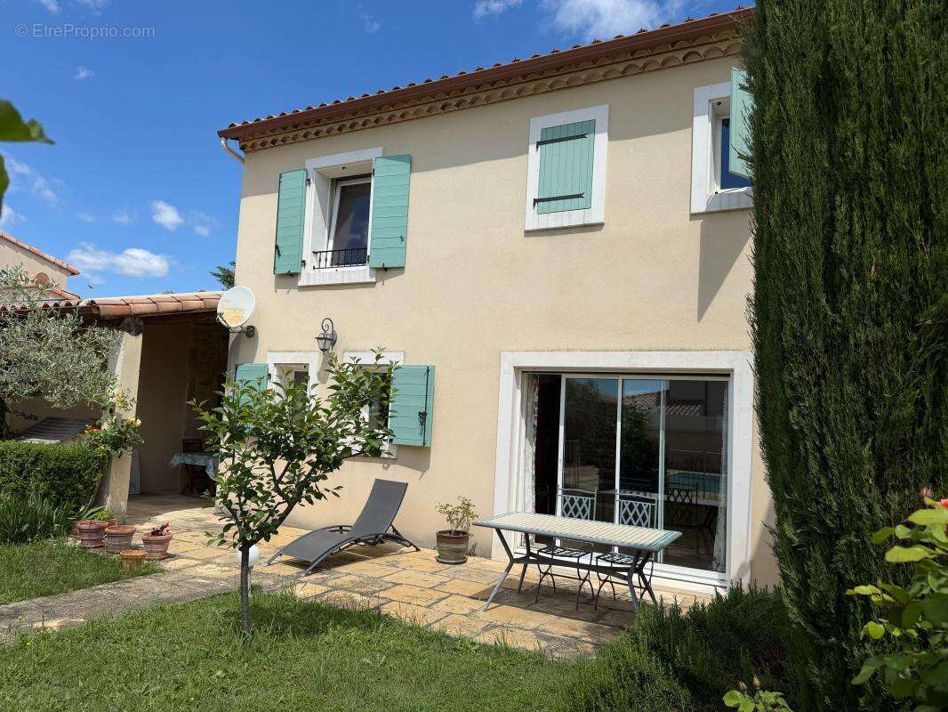 Maison à UZES