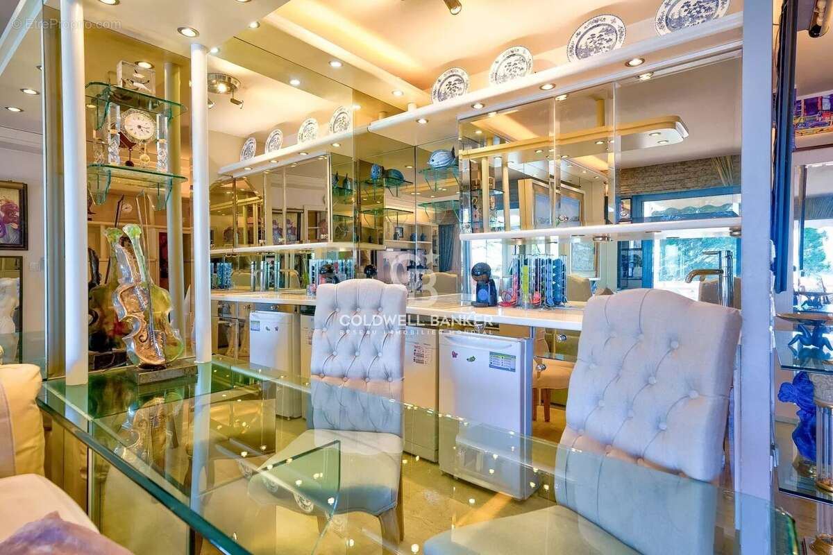 Appartement à THEOULE-SUR-MER