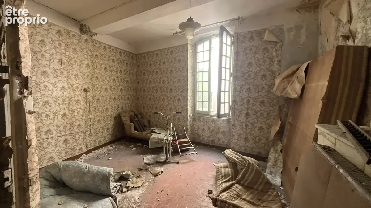 Professionnels de la rénovation : « Ferrières — Maison de ville, réhabilitation lourde, emplacement central » - photo 6