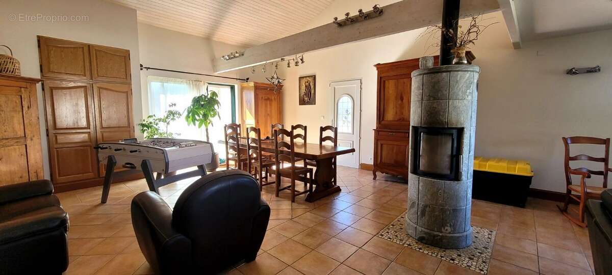 Maison à BONZAC