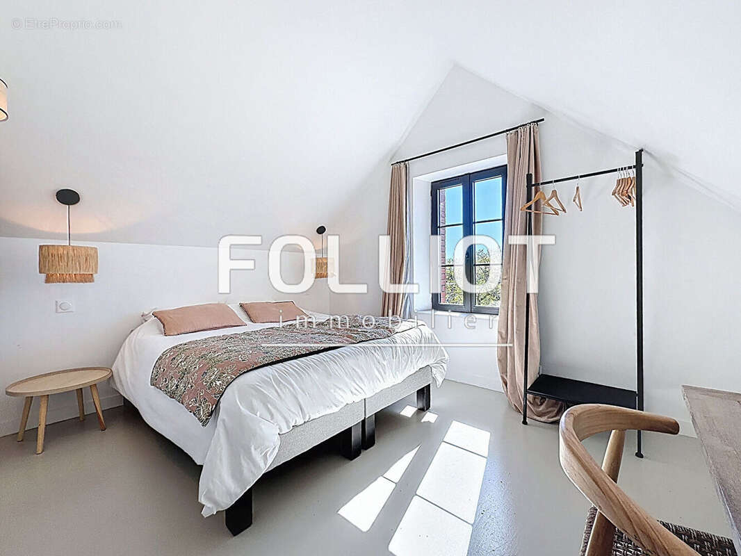 Maison à AGON-COUTAINVILLE