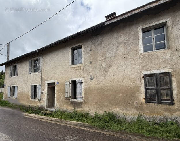 Maison à SAINT-CLAUDE