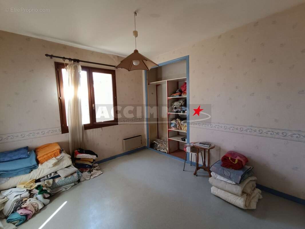 Maison à LABRUGUIERE