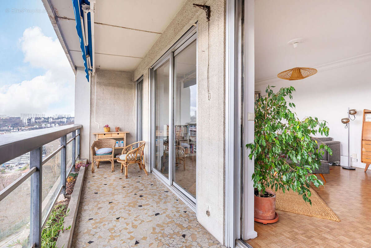 Appartement à LYON-4E