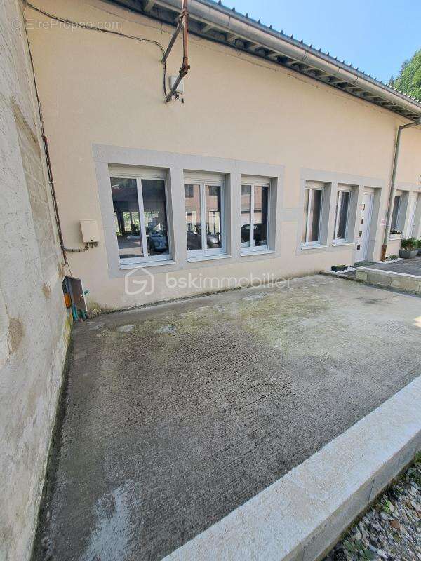 Maison à MOREZ