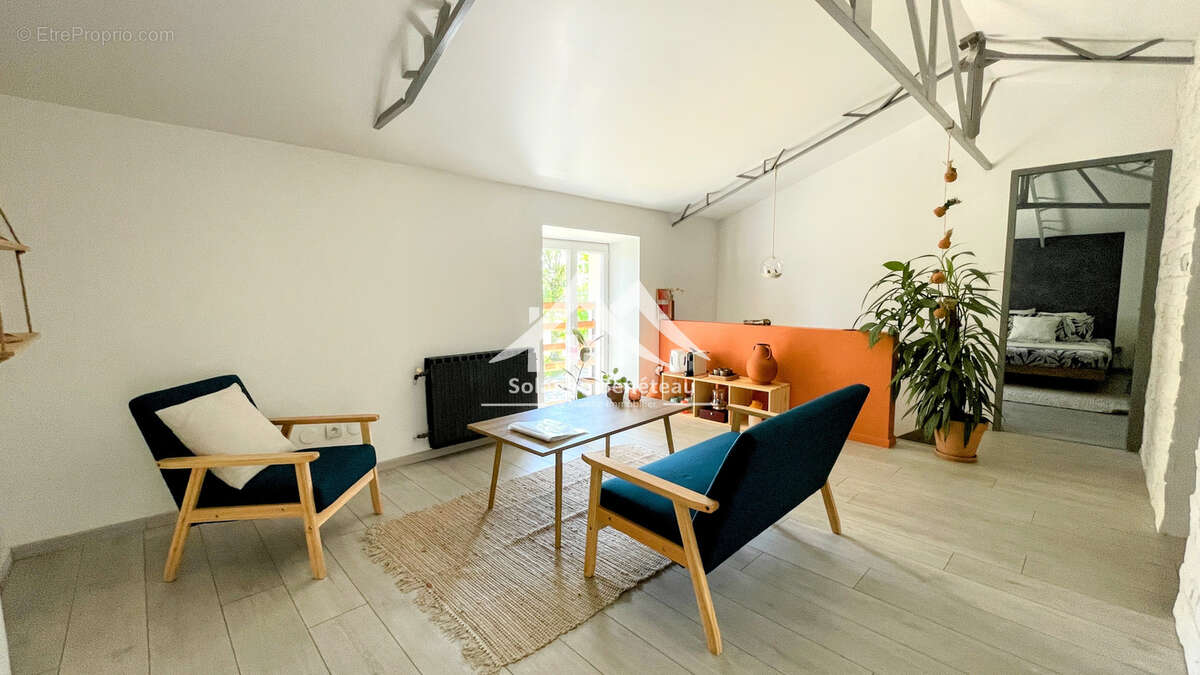 Maison à GREZET-CAVAGNAN