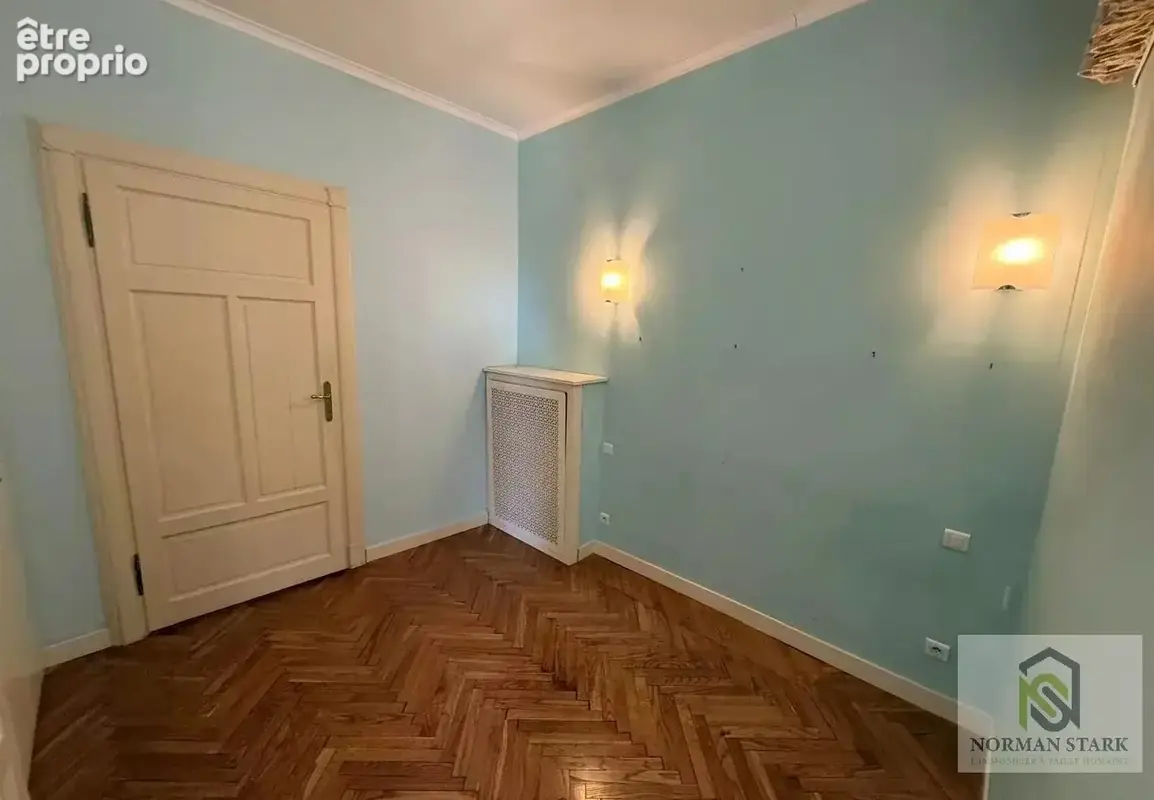 Menton Carré d’Or – 4 pièces lumineux de 95 m² à réaménager au dernier étage d’un ancien palace, à deux pas des plages et du cen - photo 7