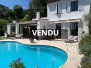 Maison à VILLENEUVE-LOUBET