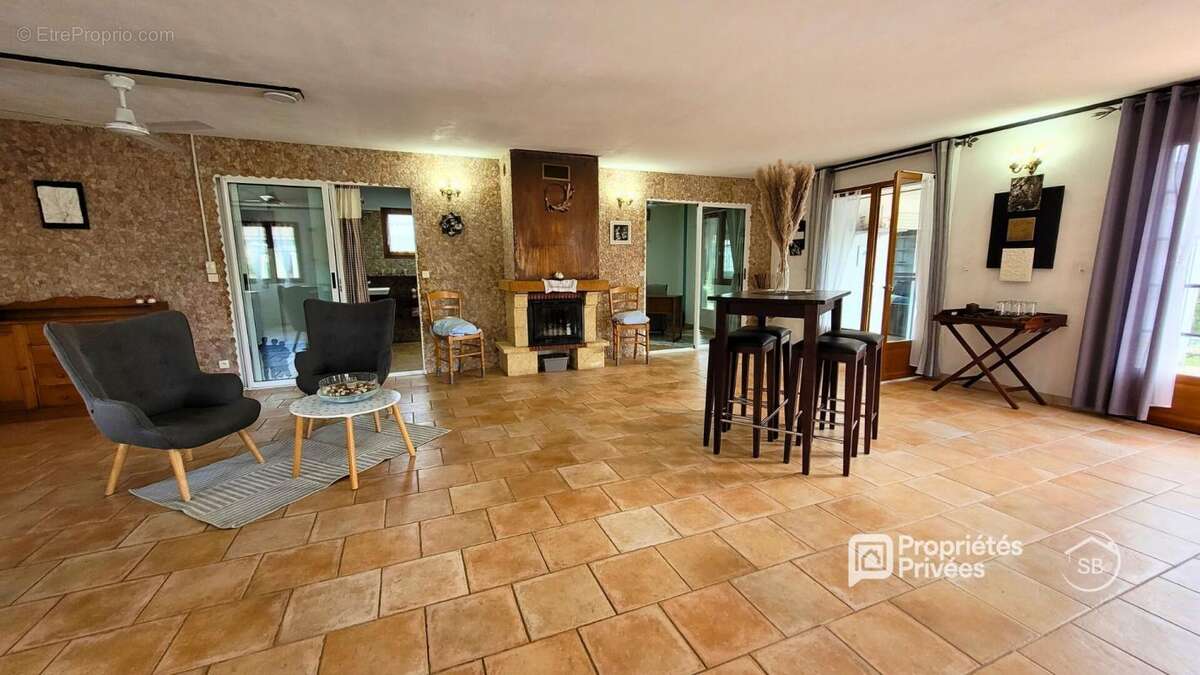 Maison  5 pièce(s) 127 m2 -Vernon - Plain-pied avec vue panoramique, dépendance - 295 000  HAI - photo 5