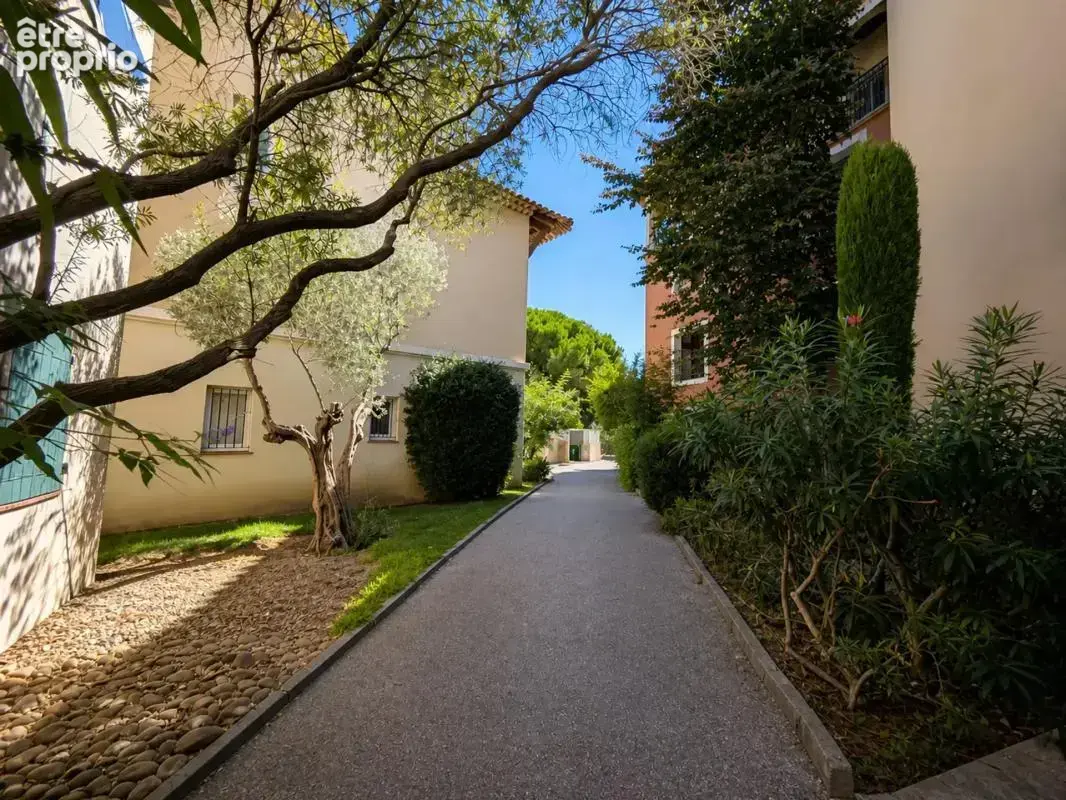 Appartement T2 de 37 m² à Six-Fours-les-Plages - photo 14
