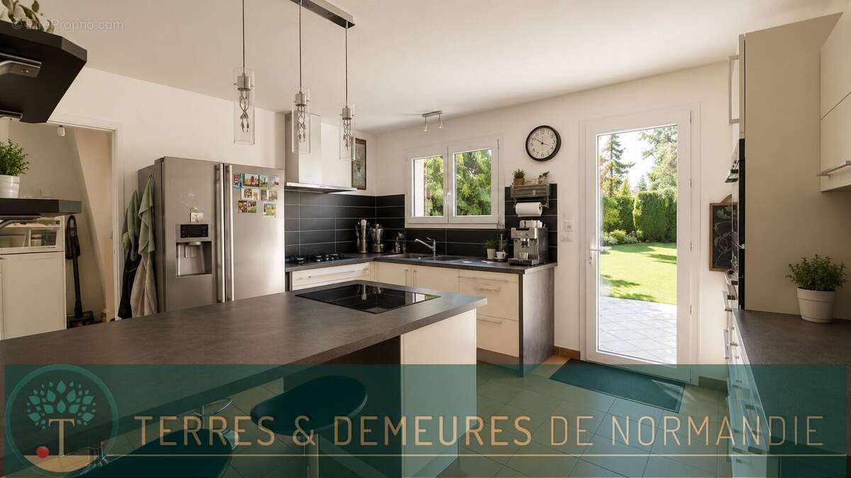 A vendre - Maison familiale de 212m² avec maison d'amis, sur un terrain de 2500m², à quelques minutes de Luneray - photo 5