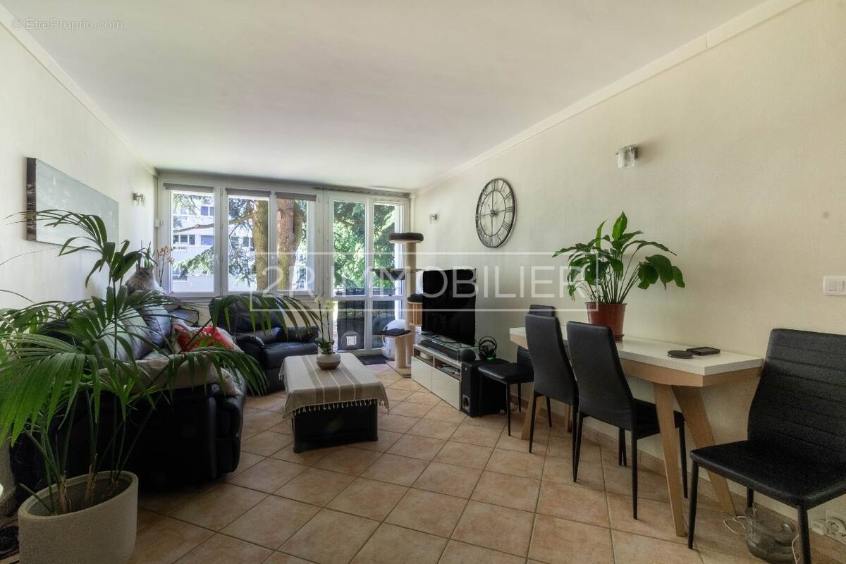 Appartement à LAGNY-SUR-MARNE