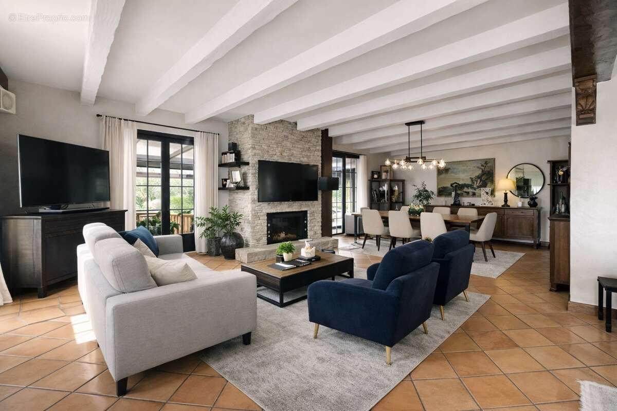 Dpt Pas-De-Calais(62) , à vendre propriété P(8) de 304m2 , terrain de 3000m2 ,double garages, véranda , pergola , cave à vins - photo 7