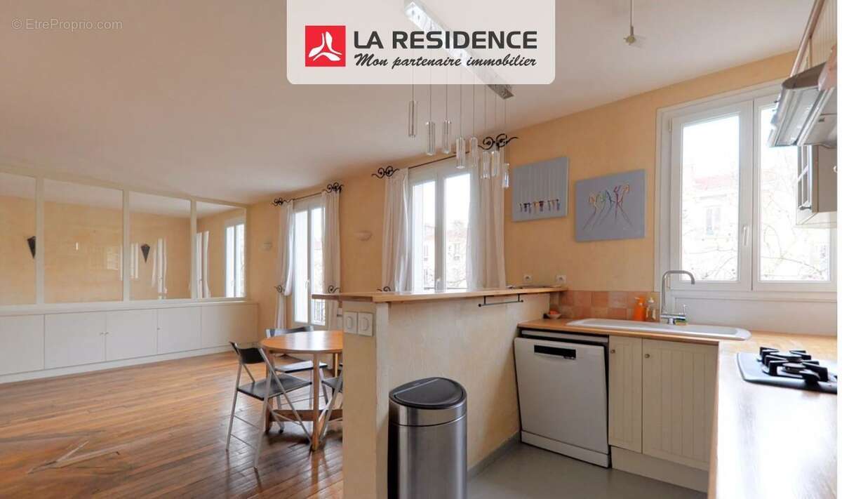 Appartement à LEVALLOIS-PERRET