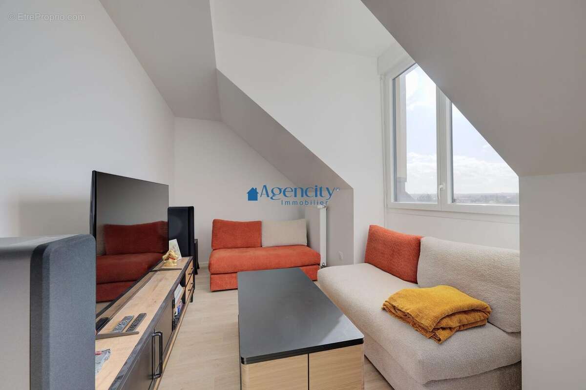 Appartement à BROU-SUR-CHANTEREINE