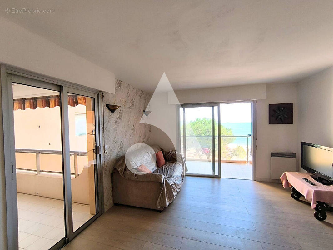 Appartement à FREJUS