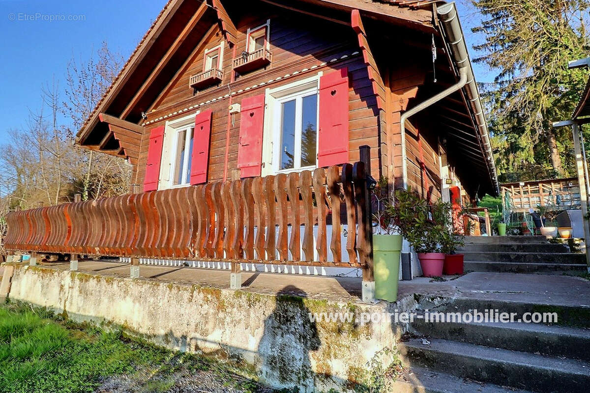Maison à MACHILLY