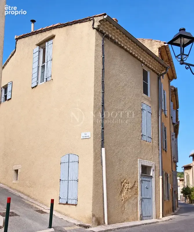 Maison à CADENET