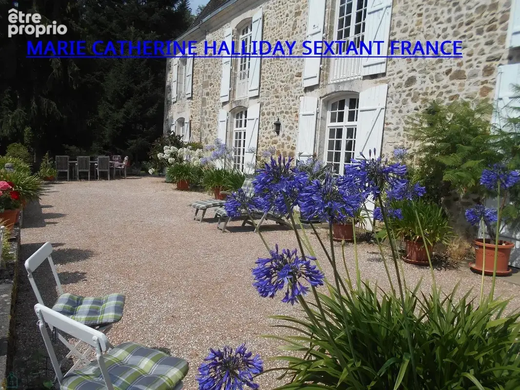 Niche en hauteur magnifique chateau sur 7700 m2 avec sa source - photo 6