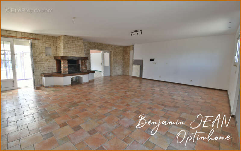 Maison à SERIGNAN