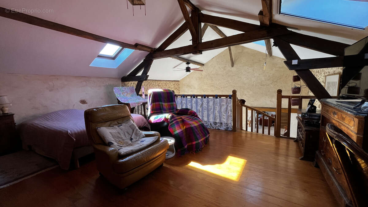 Maison à VILLAMBLARD