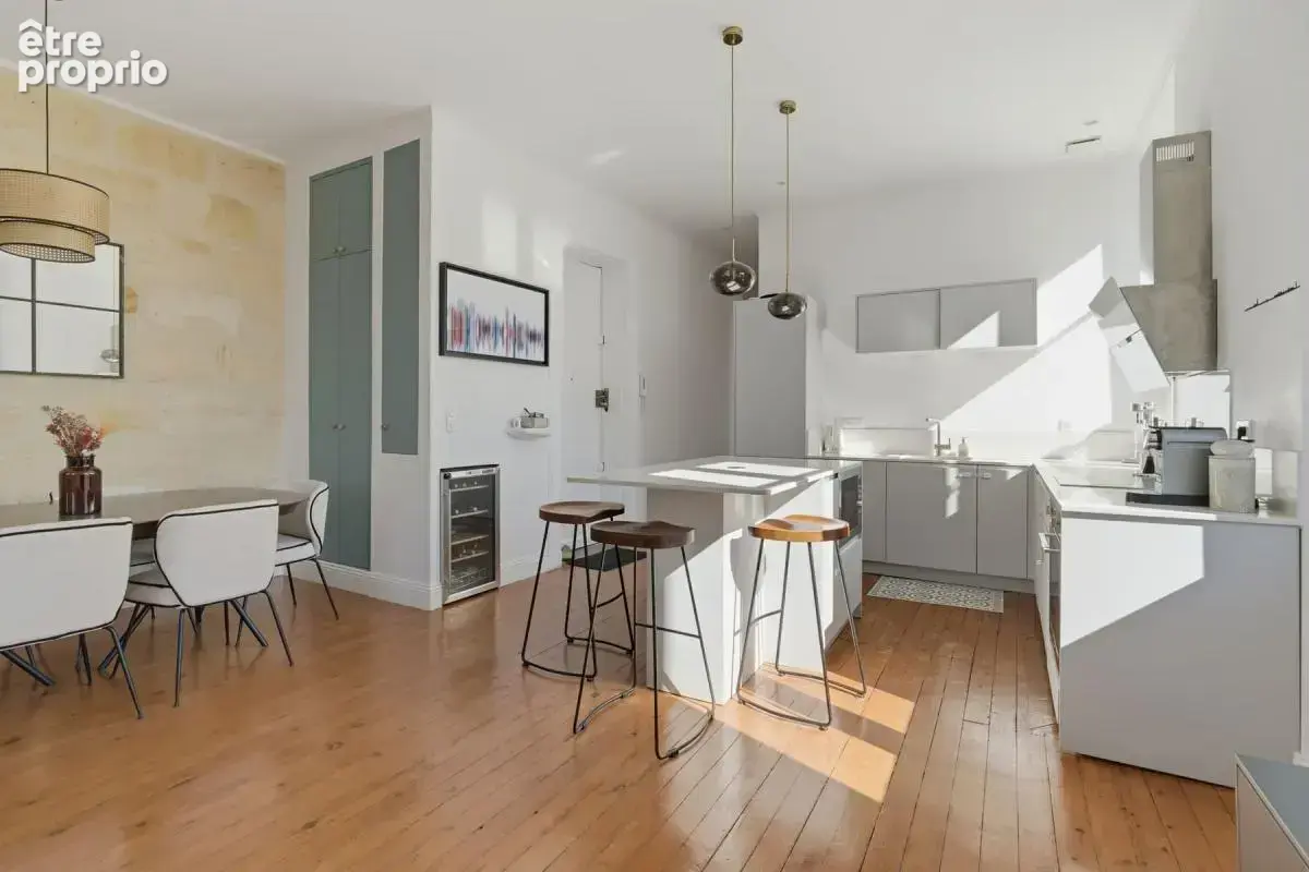 Appartement à BORDEAUX