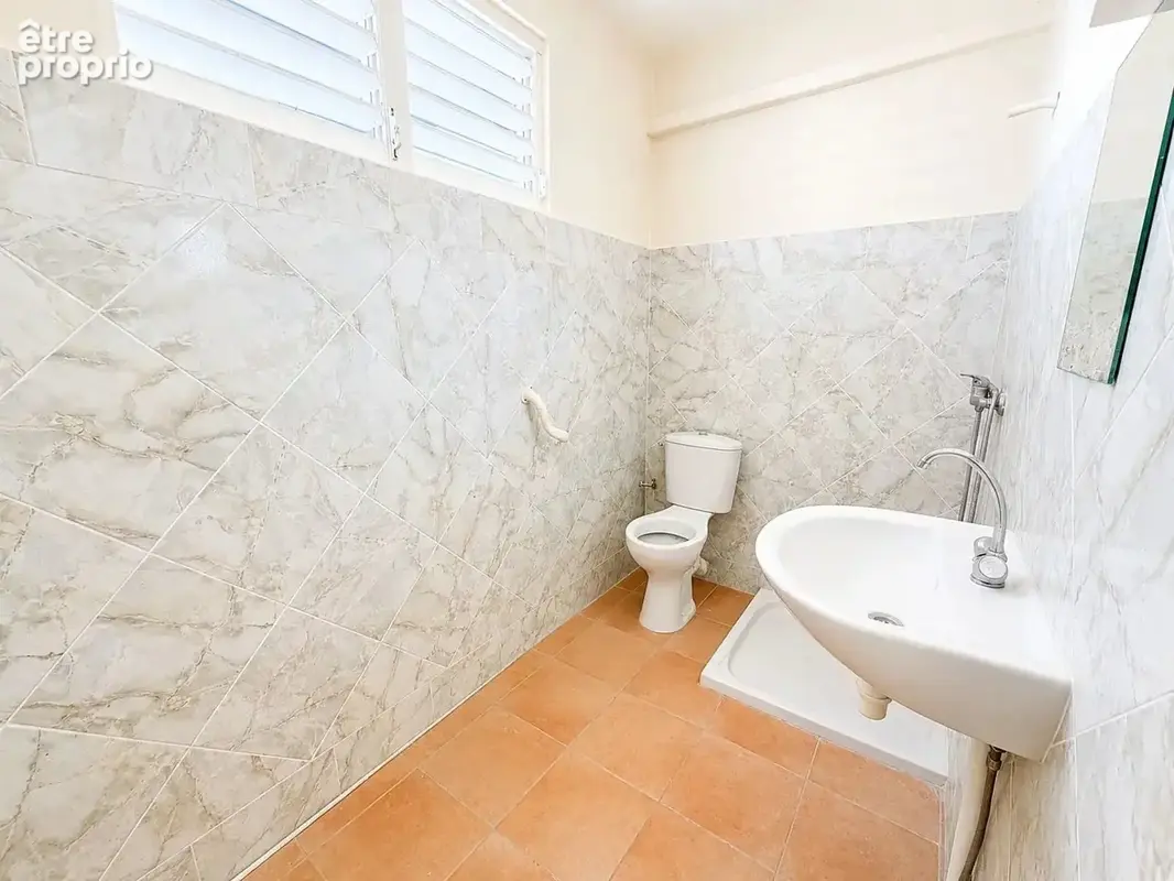 Vds Maison T4 + T2, Le Vauclin - photo 16