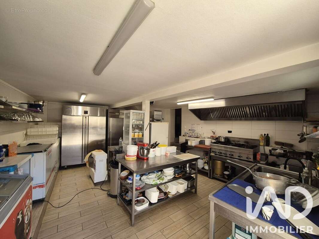 Commerce 167 m² à Saacy-Sur-Marne  - photo 5