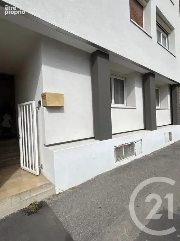 Appartement 3 pièces 57 m² à vendre à Saint-Quentin (02100) - photo 2
