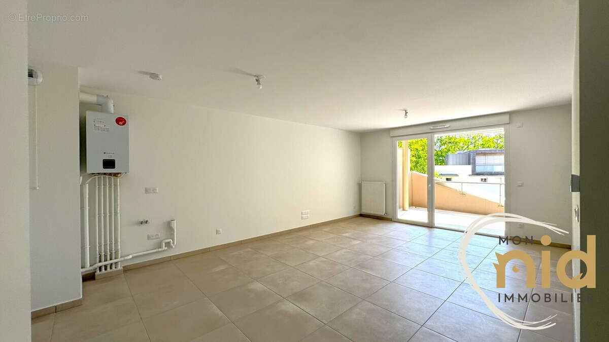 Appartement à MEYLAN