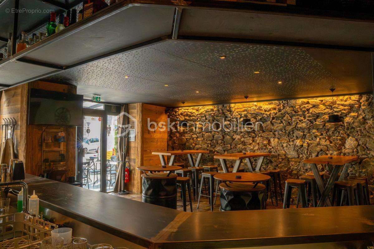 Superbe Fond de commerce  Bar-Restaurant - photo 2