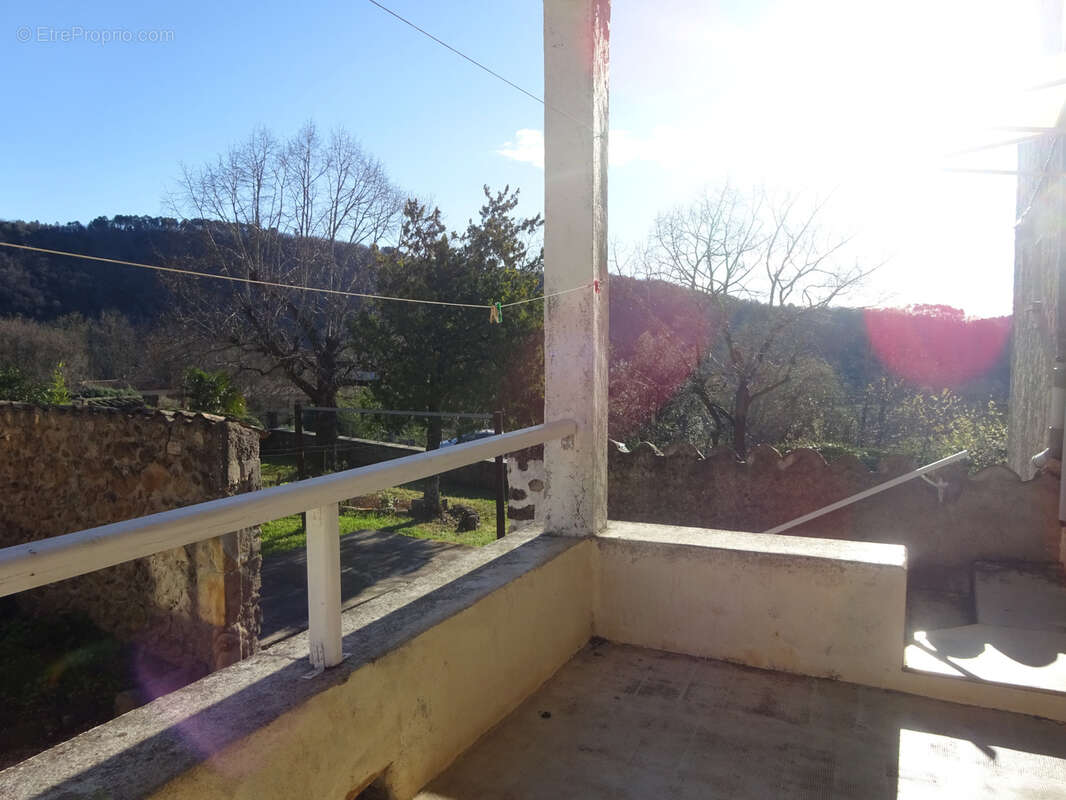 Maison à SAINT-AMBROIX