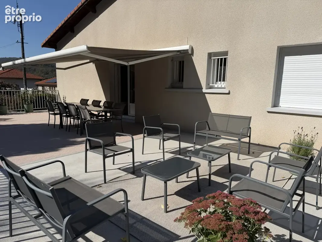 En exclusivité - Maison 9 familiale de 160 m2 - Aurec-Sur-Loire - photo 4