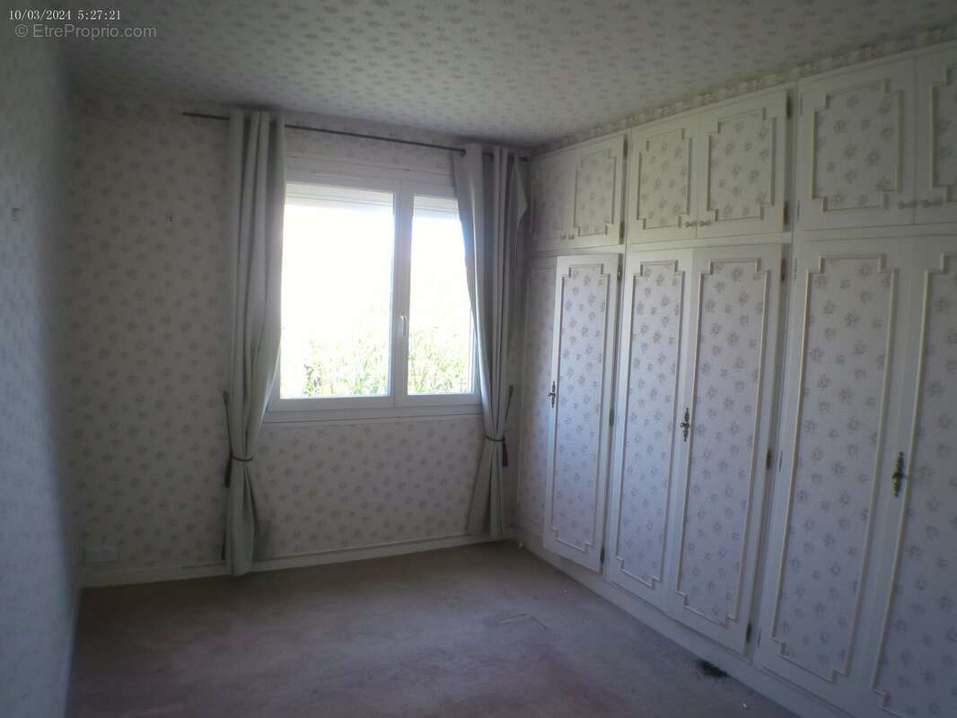 COGNAC A Vendre Maison surélevée - photo 19