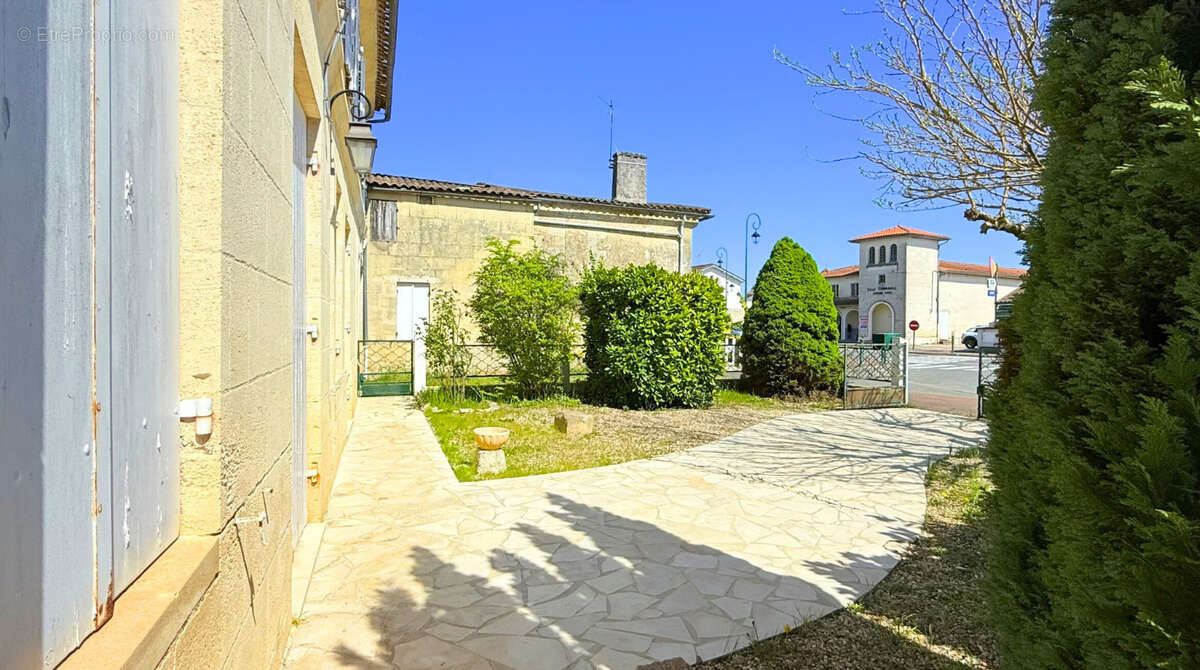 Maison à SAINT-GERMAIN-DU-PUCH