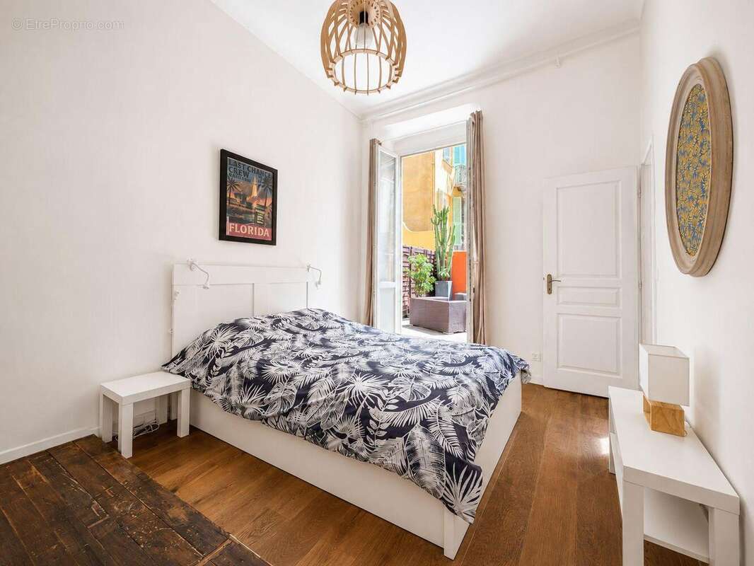   - Appartement à NICE