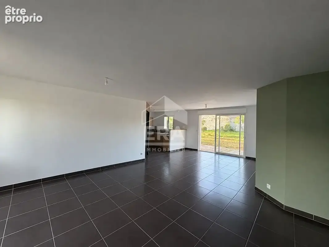Maison 90m² à saint-georges-des-coteaux - photo 5