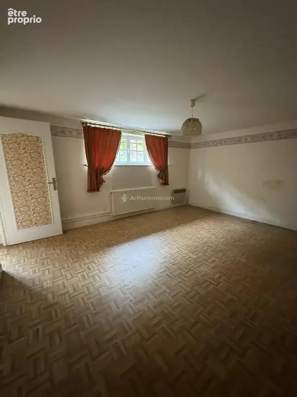 MANOIS – Grande maison de 242 m², 5 chambres, terrain arboré de 973 m² – DPE C - photo 10