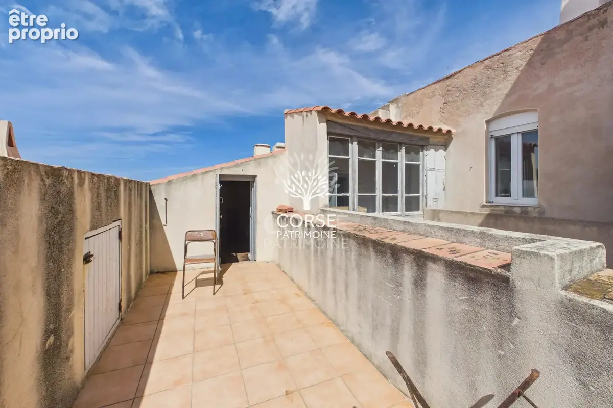 Bonifacio  Appartement de caractère avec vue imprenable sur le port et la mer - photo 23