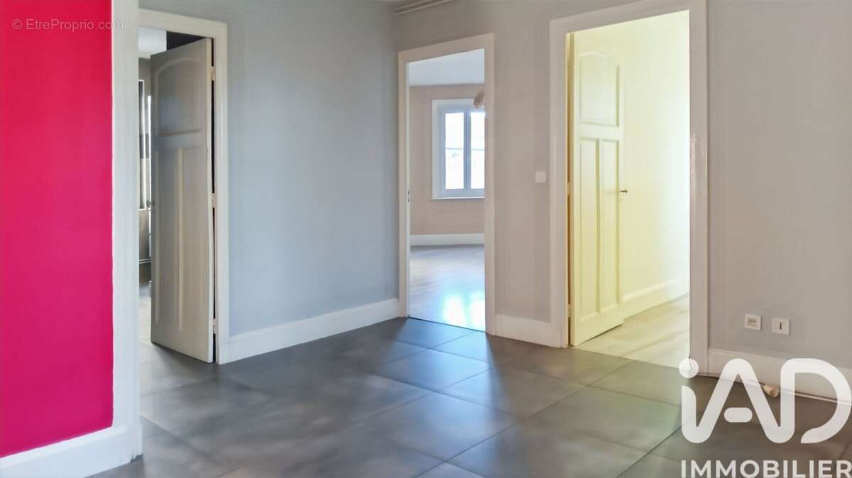 Photo 2 - Appartement à FEURS