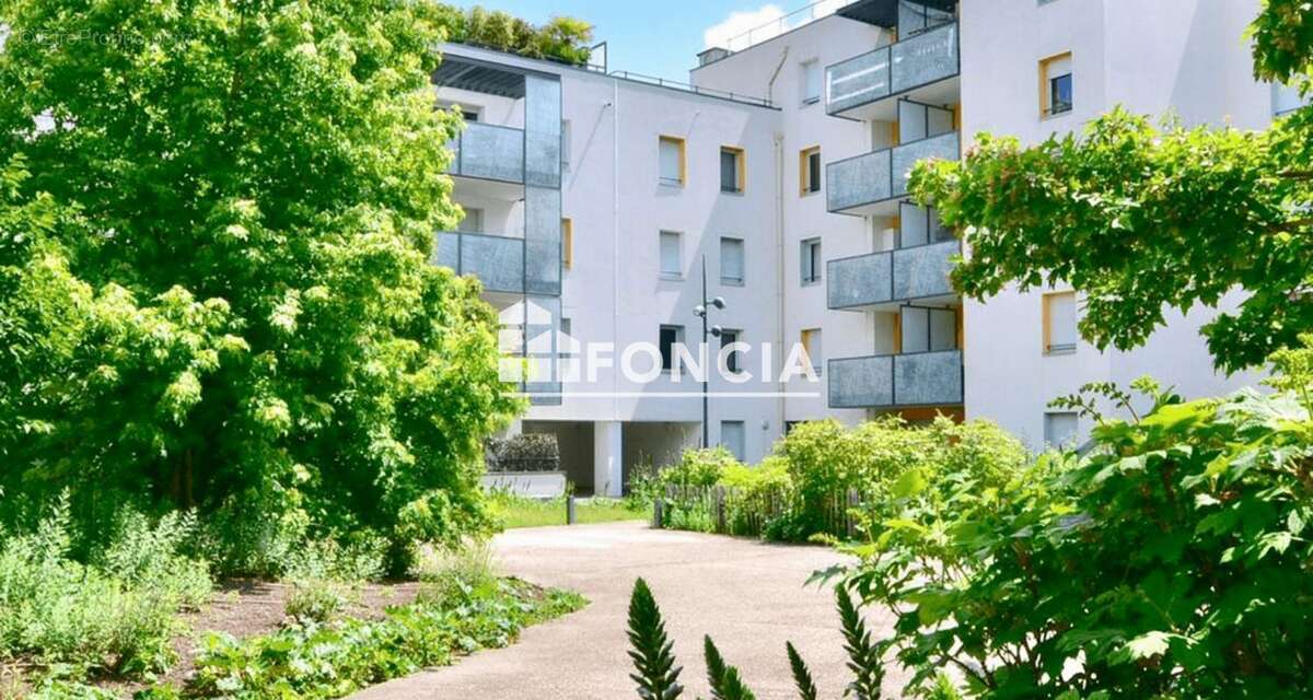 Appartement à LYON-8E