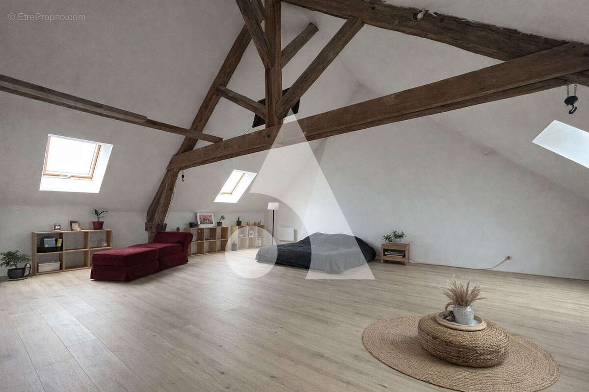 Maison à AMILLIS