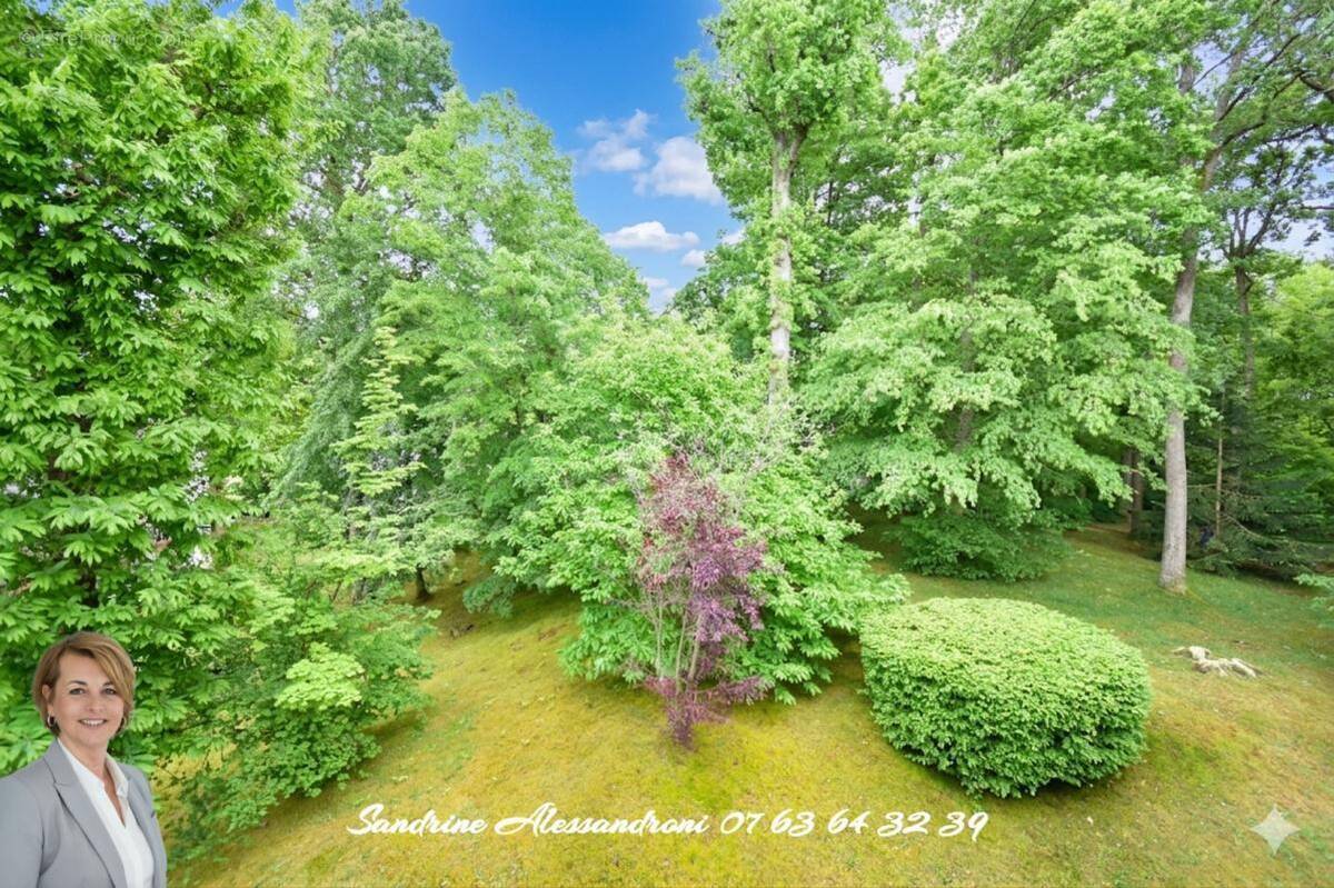 Appartement à JOUARS-PONTCHARTRAIN