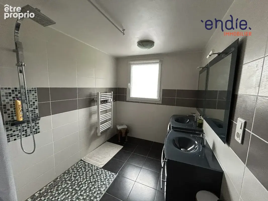 Maison 5 pièces 116 m² à vendre à Saint-Evarzec (29170) - photo 5