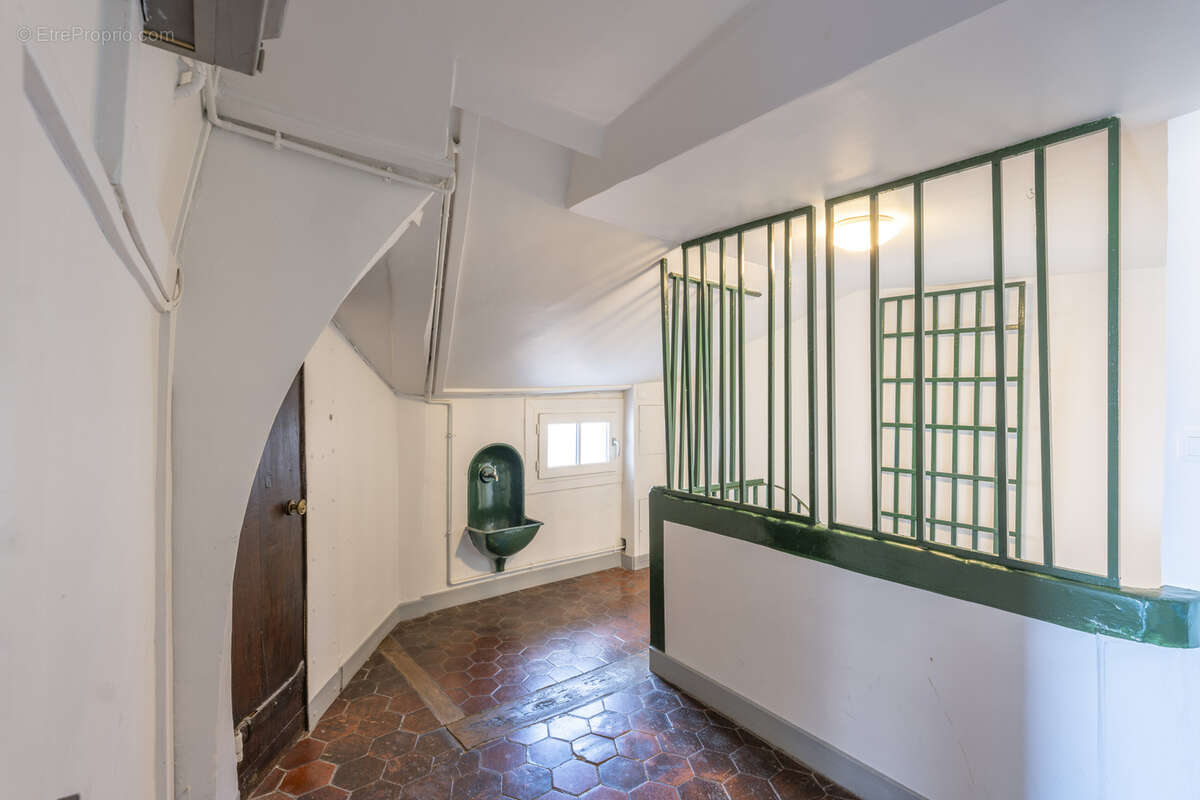 Appartement à PARIS-3E